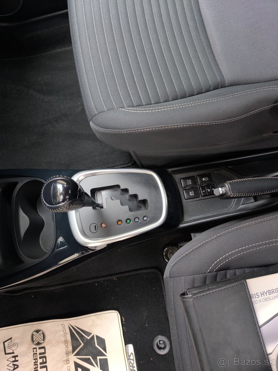 Toyota Yaris hybrid 2017 1,5 hybrid - 5