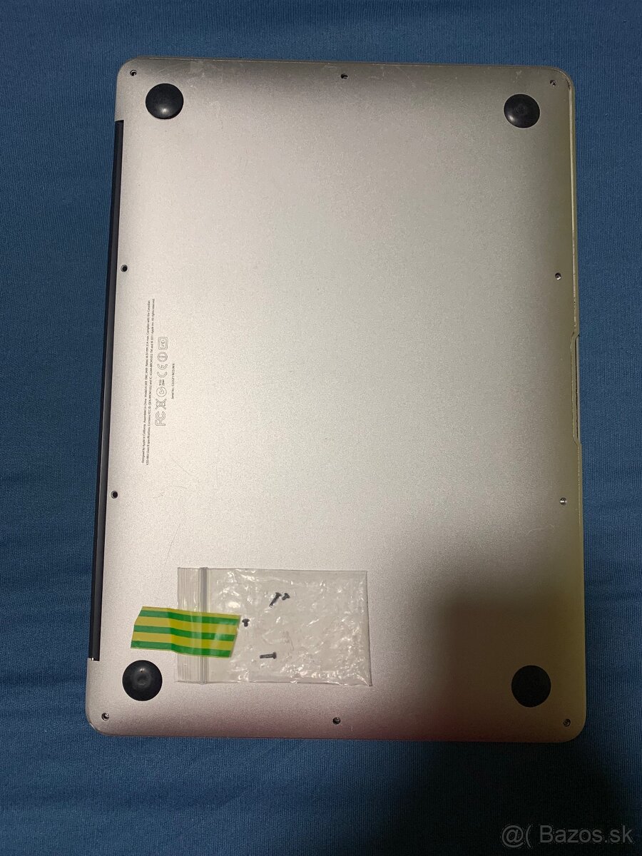 Nefunkčný Macbook Air 13 2011 - 5