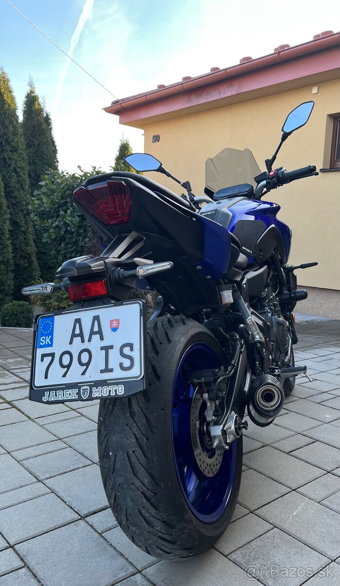 Yamaha MT 07 - 5