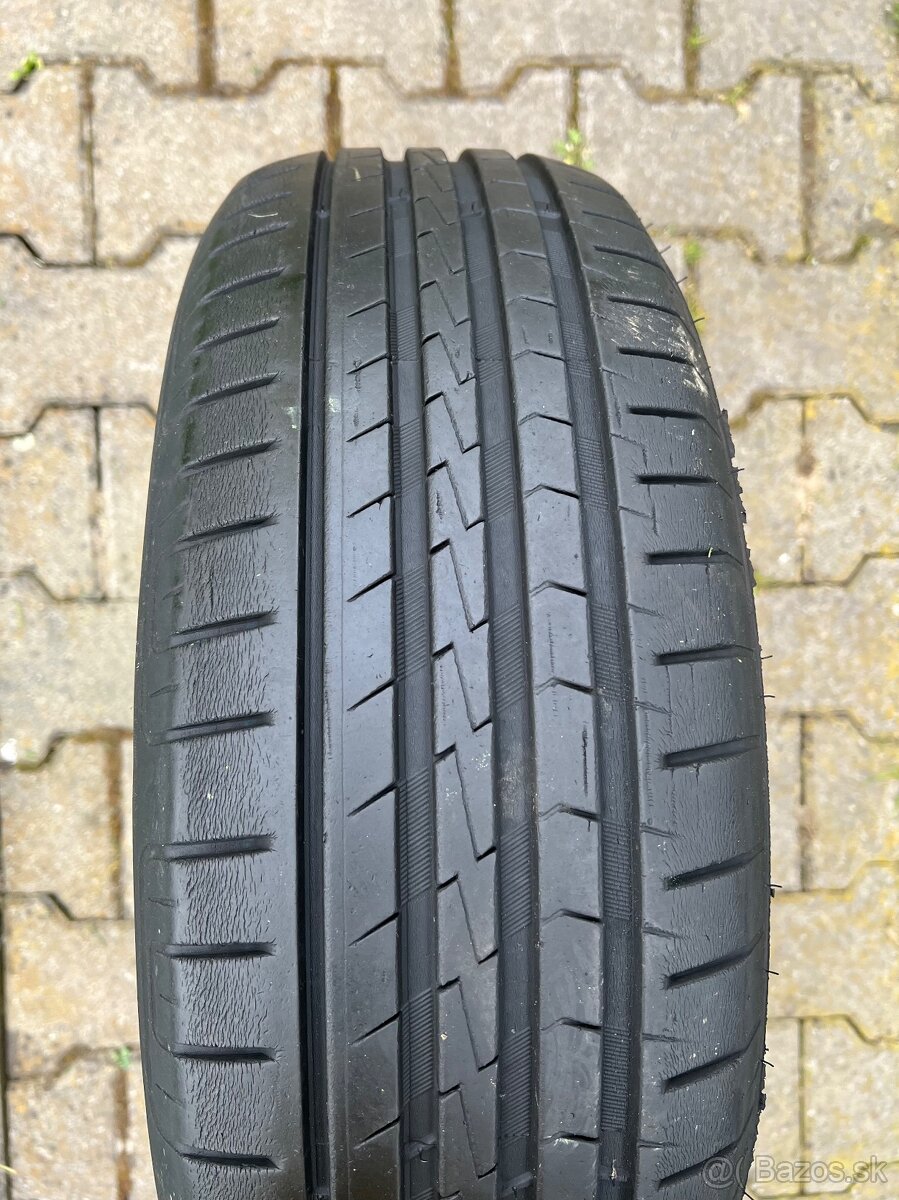 185/60 r15 letné Vredestein 88H - 5