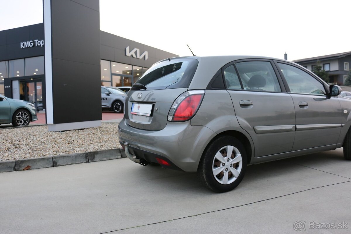 Kia Rio 1.4 LX - 5
