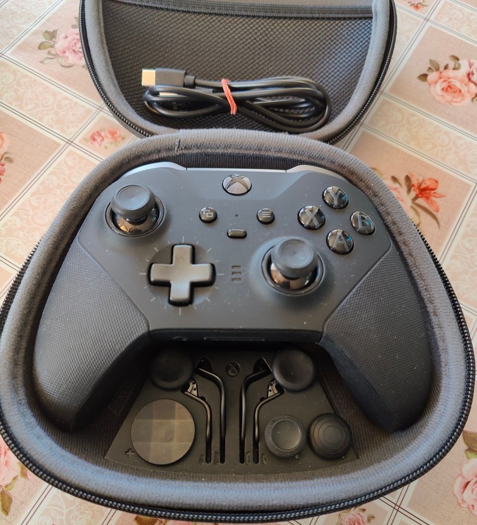 Xbox ELITE Series 2, aj 1. gen ovladace, doplnky - 5