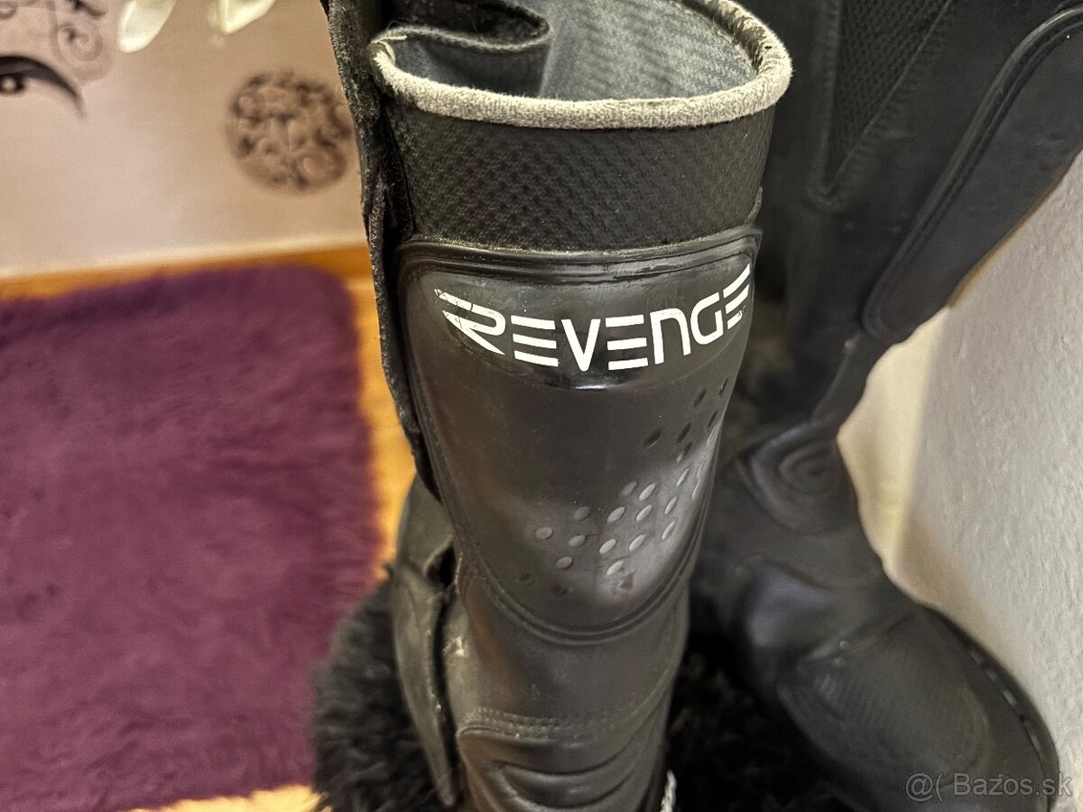 Scorpion,Lazer,Schuberth - 5