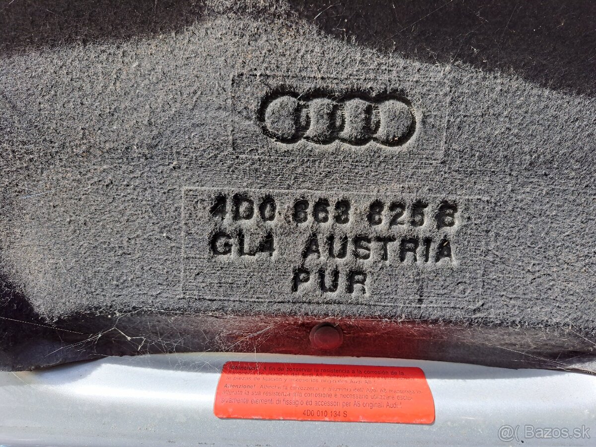 Predám prednú kapotu na Audi A8d2 - 5