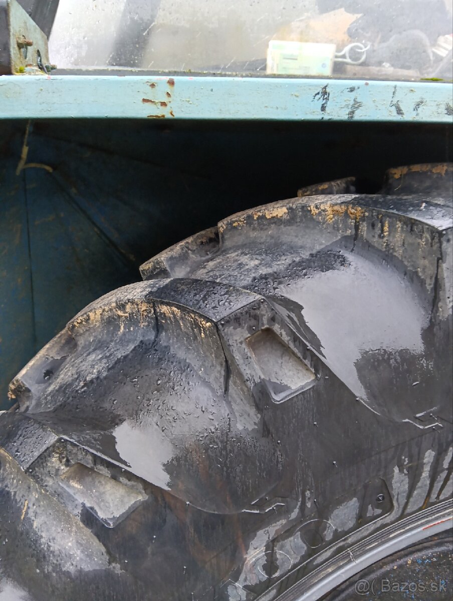 Zetor Crystal 8011 & naradie - 5