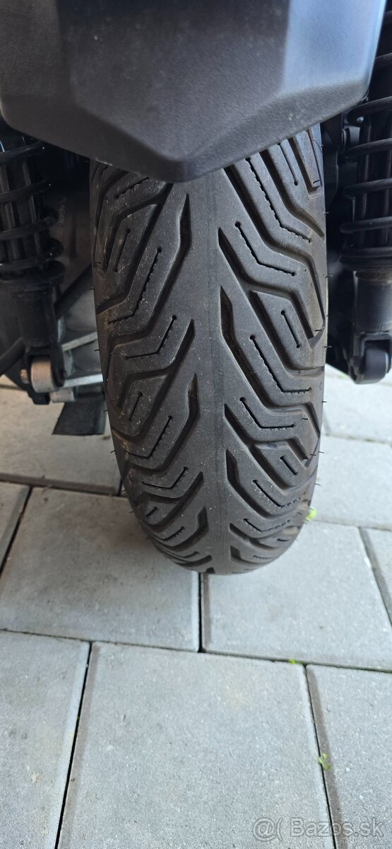 yamaha x-max 400 2018 - 5