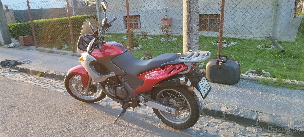 Aprilia Pegaso 650 - 5