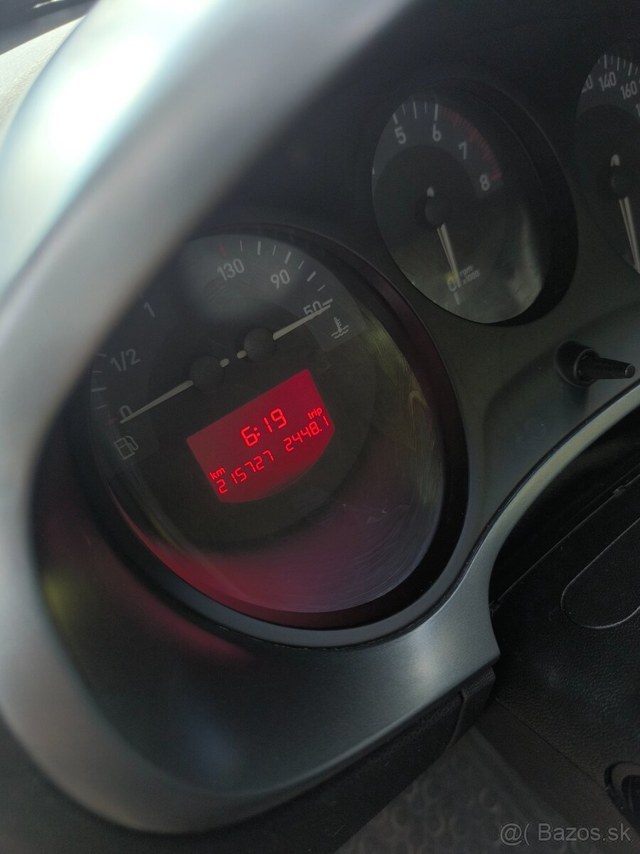 Seat Leon 1,4 16v 63 kw - 5