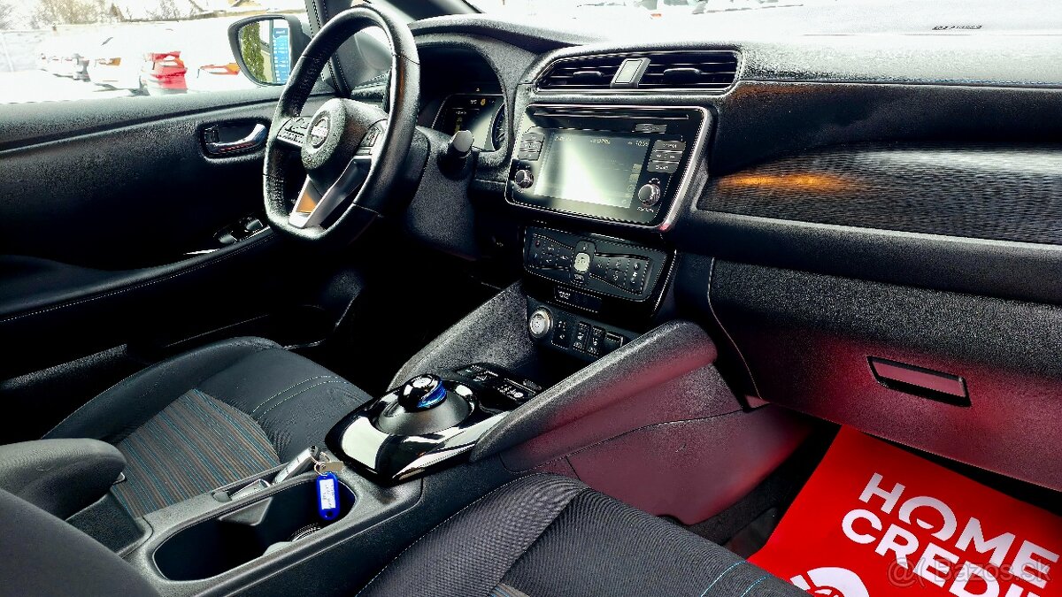 Nissan Leaf 40 KW/h Acenta Možný Leasing - 5