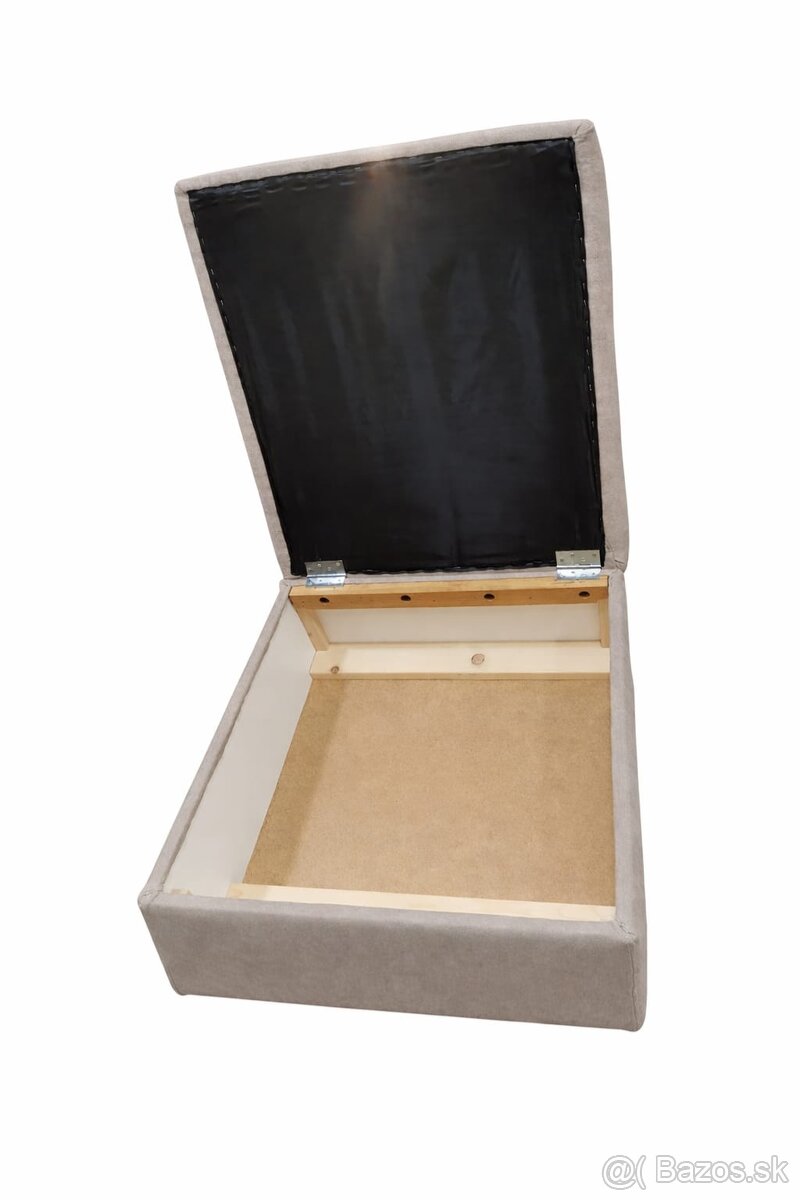 Pohovka s taburetkou - 5