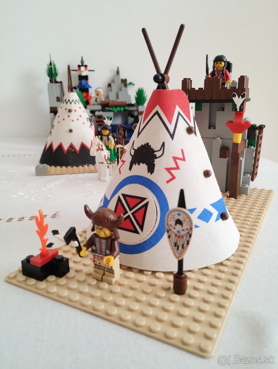 LEGO Western 6766 Rapid River Village - 5