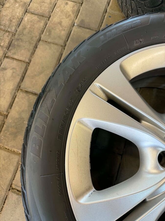 Disky s Pneu 225/50/R17 - 5