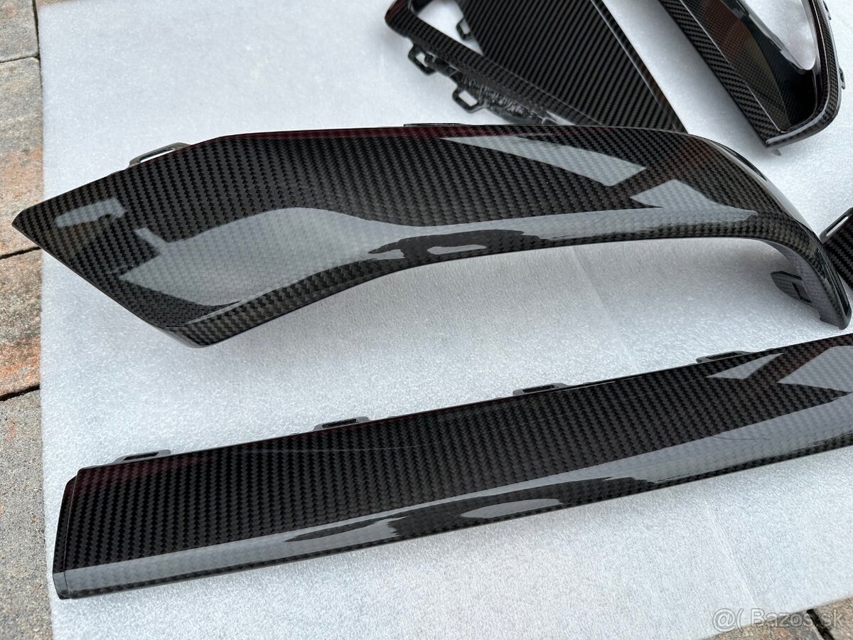 AUDI RS3 FACELIFT 2025 8Y.5 CARBON PREDNY ZADNY NARAZNIK - 5