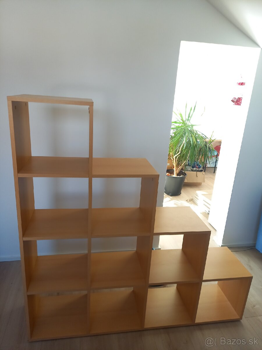Predám skriňu + police - 5