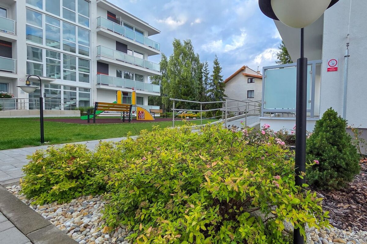 Prenájom: priestranný 3-izb.byt v Poprade s garážovým státím - 5