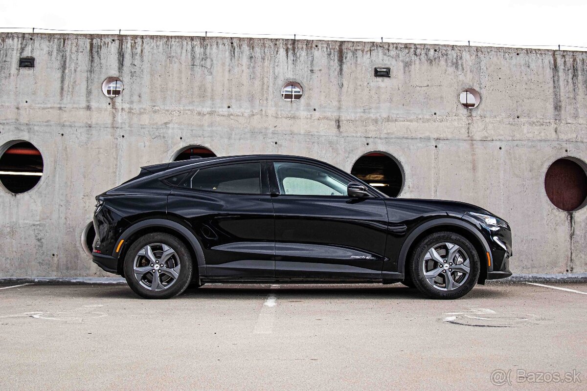 Ford Mustang Mach-E / ODPOČET - 5