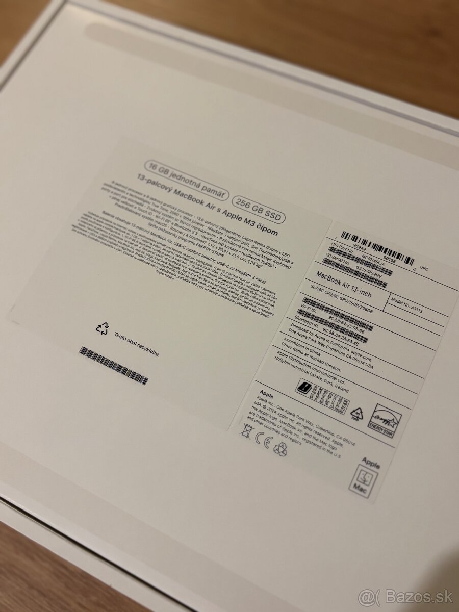 MacBook Air M3 13” 16GB RAM 256GB - 5