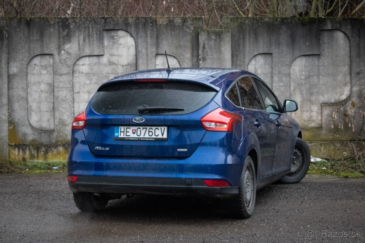 Ford Focus 1.0 EcoBoost Titanium X - 5