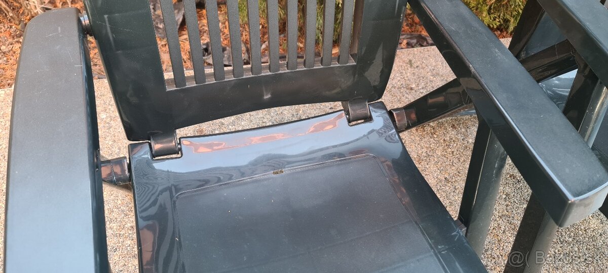 2 záhradné skladacie kreslá plastové - 5