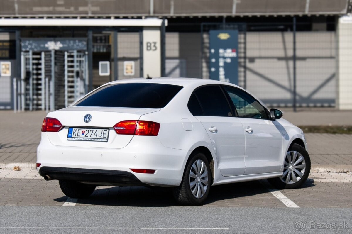 Volkswagen Jetta 1.6 TDi / 77 kW / 2013 - 5
