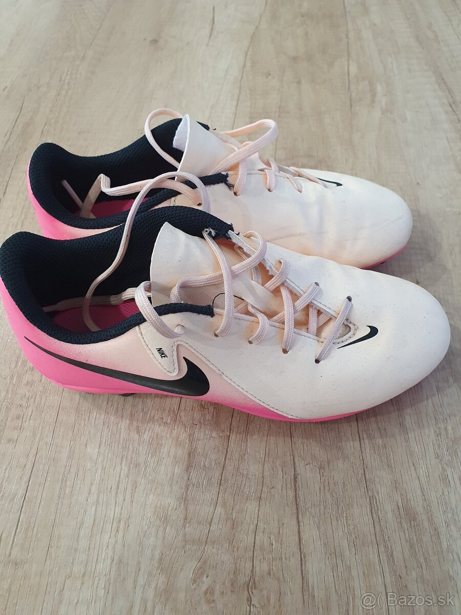 Dievčenské kopačky NIKE - 5