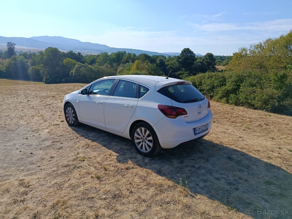 Opel Astra 1,7Cdti 2012 - 5