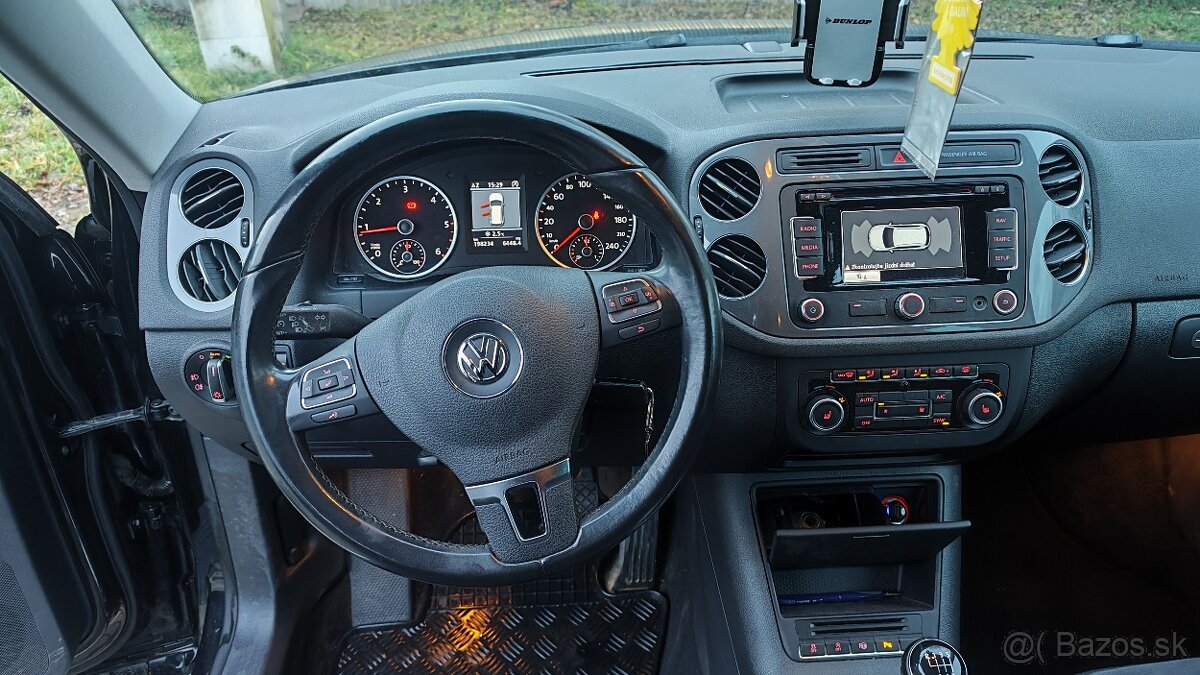 Predám VW Tiguan r-line 4motion - 5