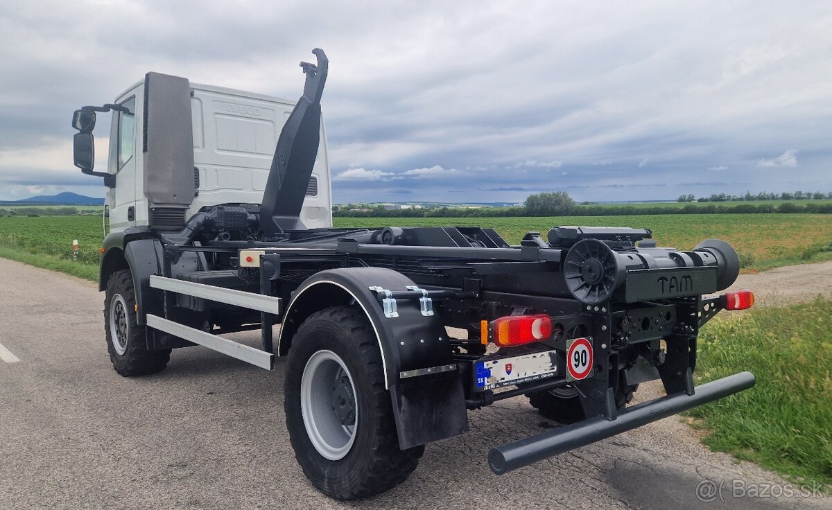 IVECO Eurocargo, E5 4x4 s nadstavbou hákový nosič kont. - 5