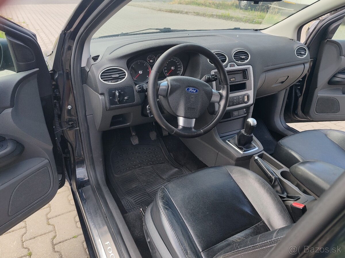 Predám Ford focus - 5
