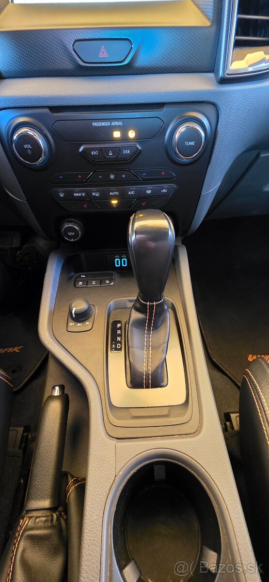 Ford Ranger 3.2 TDCi Duratorq 4x4 DoubleCab WildTrak A/T - 5