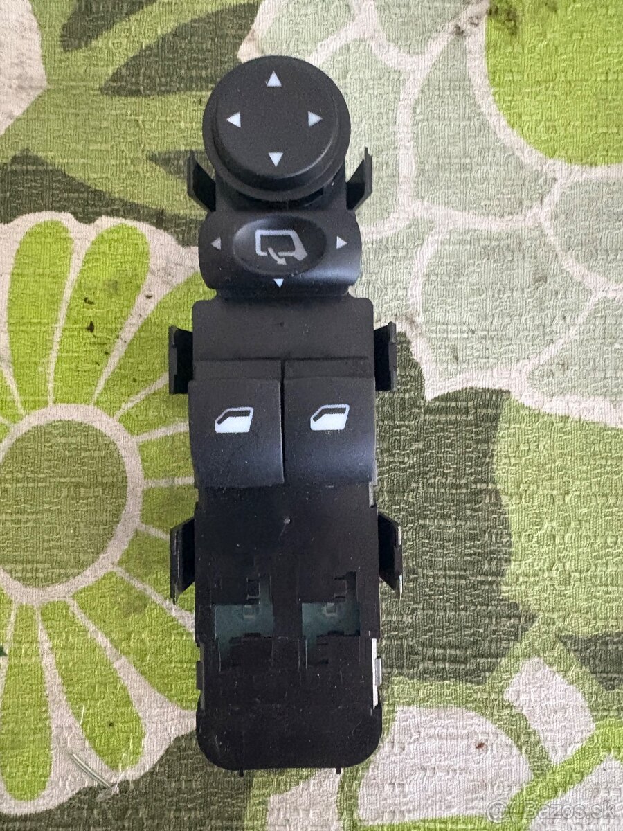 Predàm panel na ovladanie okien - 5