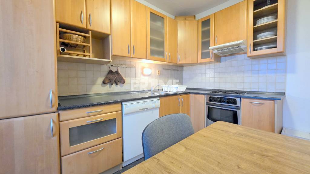 PEKNÝ 3i BYT, 3 X SAMOSTATNÁ IZBA, LOGGIA, Ševčenkova ulica, - 5