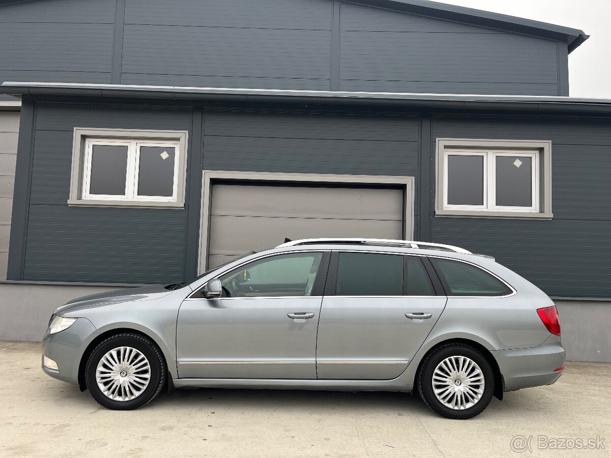 Škoda Superb II Combi 2.0TDI DSG Elegance - 5