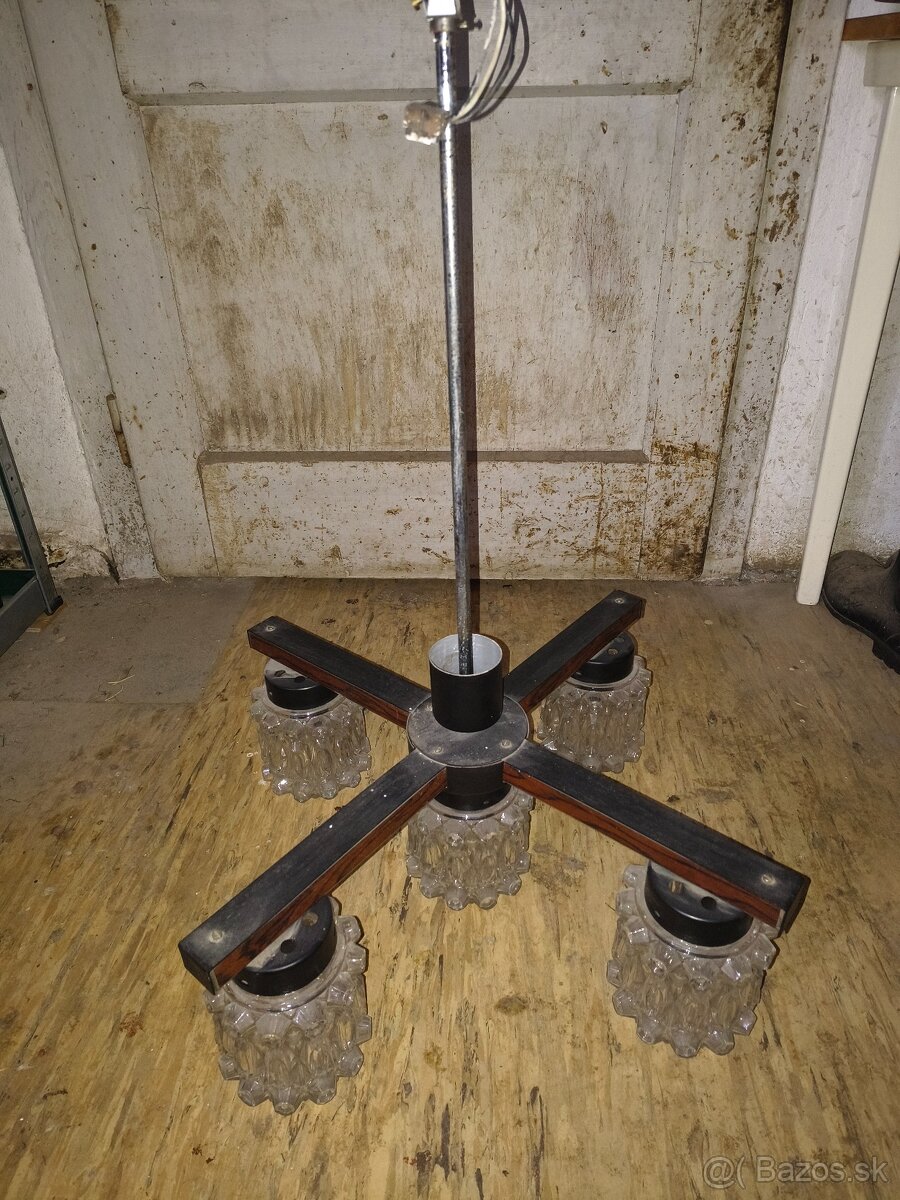 Predam svietidla, lustre, objimky, ziarovky - 5