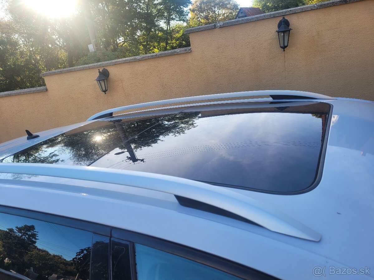 Škoda octavia scout 4x4 TDi DSG - 5