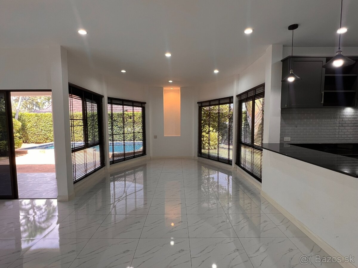 ÚTULNÁ 3 SPÁLŇOVÁ VILA S BAZÉNOM - EAST PATTAYA - 5