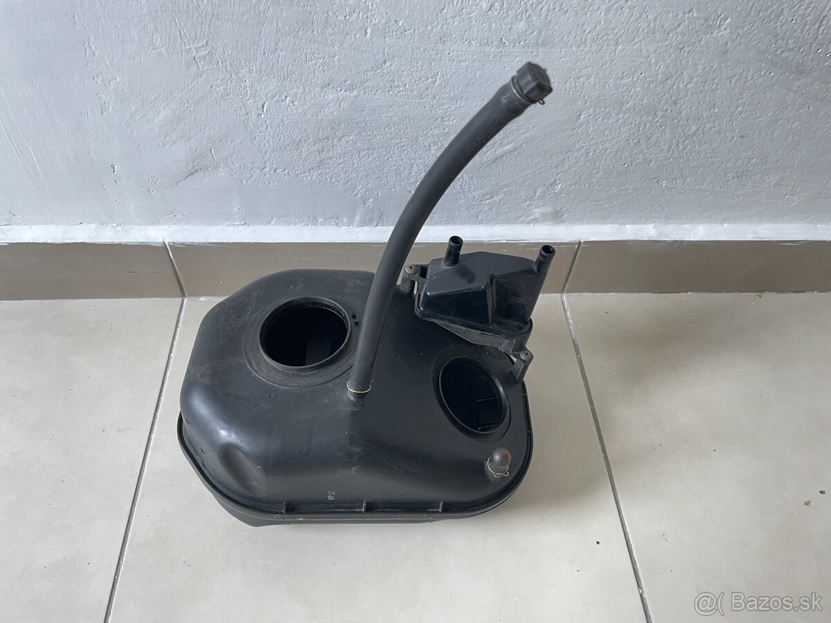 Suzuki sv 650s 99 - 03 diely - 5