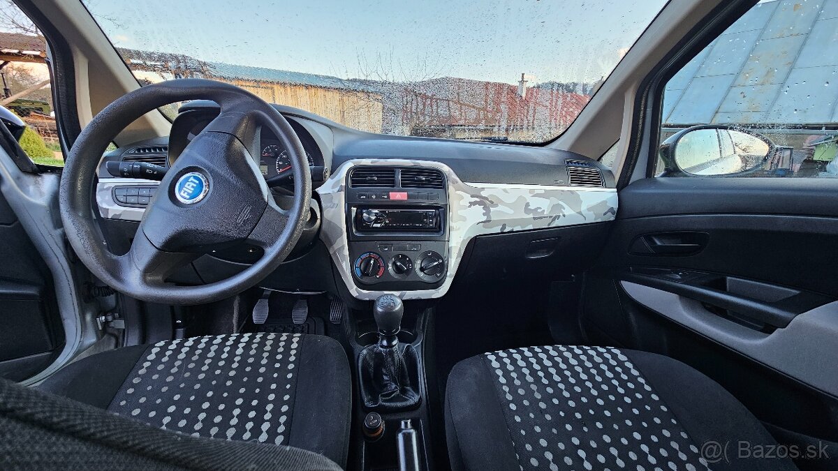 Fiat Punto Grande 1.4 Van - 5