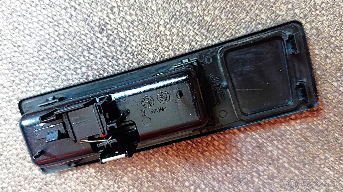 tlačítko otvárania kufra na BMW - 5