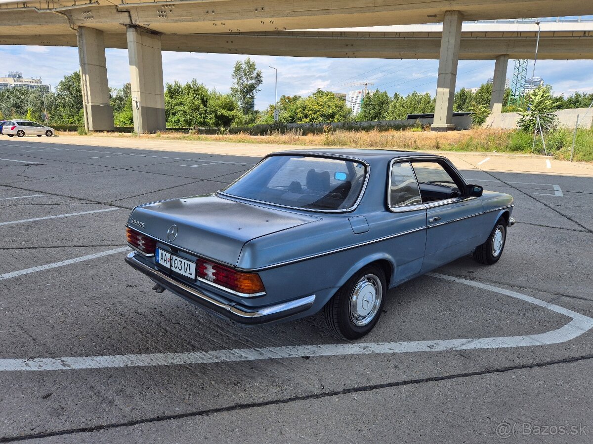 Mercedes-Benz 280CE W123 - 5