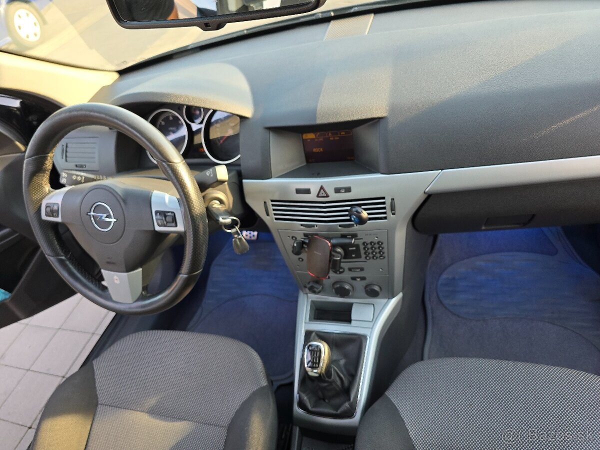 Opel Astra - 5