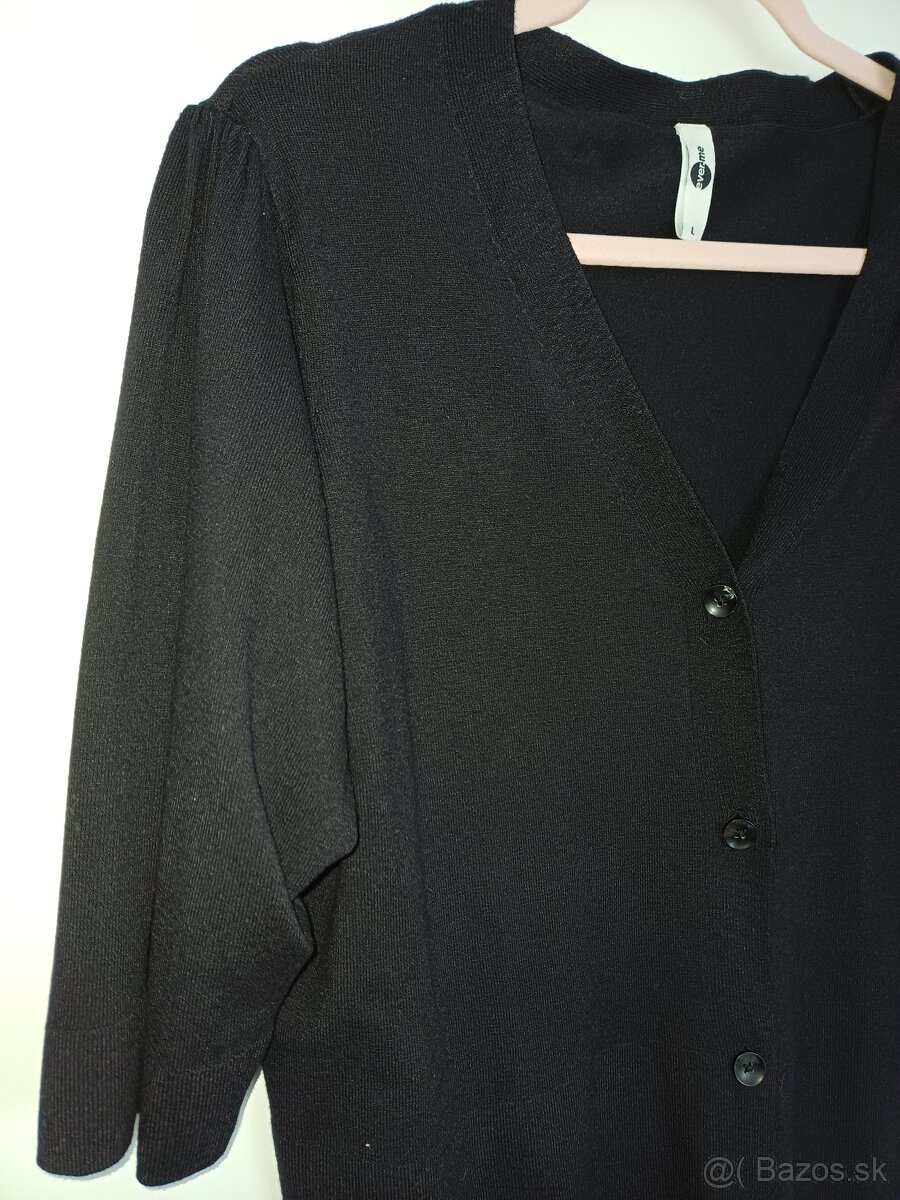 Dámsky tmavý kratší sveter - 5