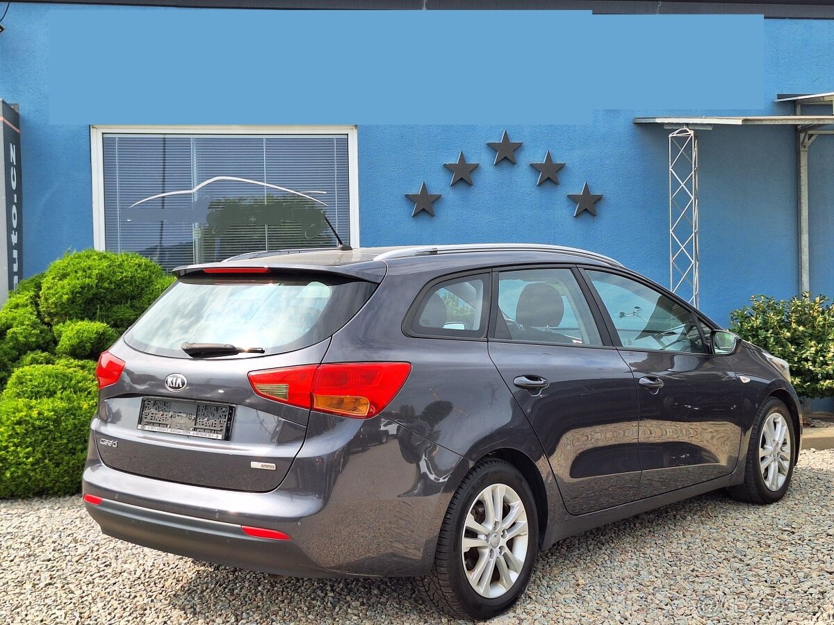 Kia Ceed 1.6CRDi 1. majitel, SERVISKA - 5
