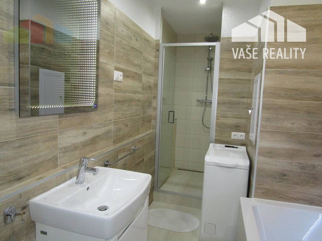 Prenájom veľký 2 izbový byt 67m2 s dvomi balkónmi Nitra - 5