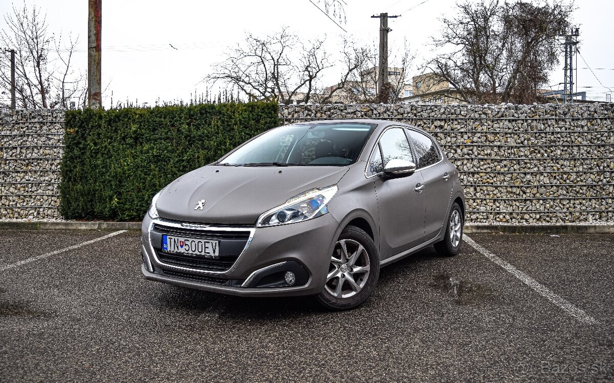 Peugeot 208 1.2 PureTech - 5