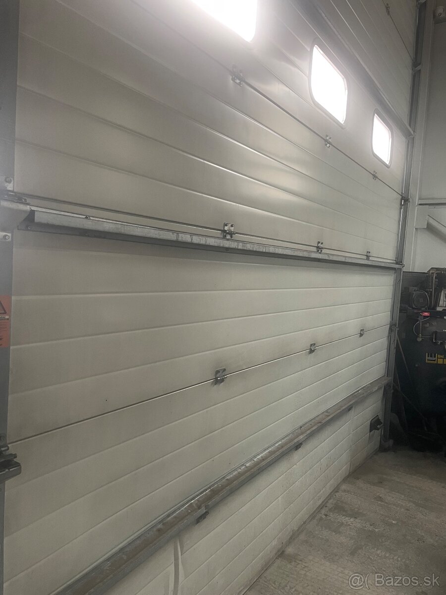 Priemyselná brána - použivaná - 5