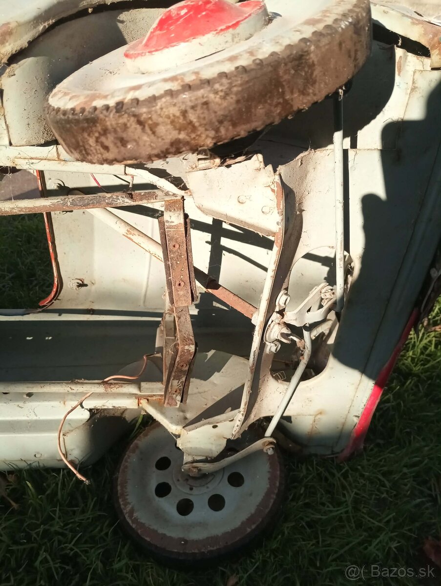 šlapacie autičko moskvič - 5