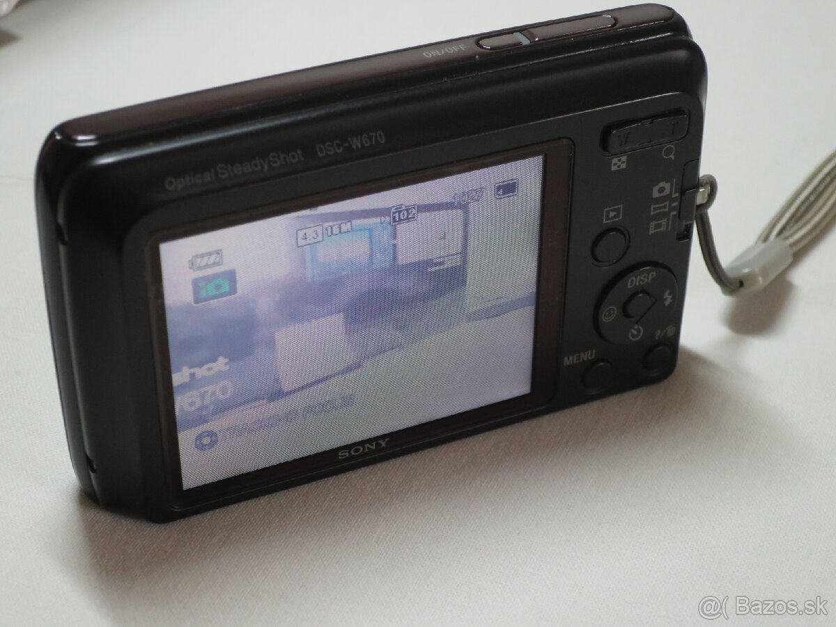 Digitálny fotoaparát Sony cyber shot dsc w670 - 5