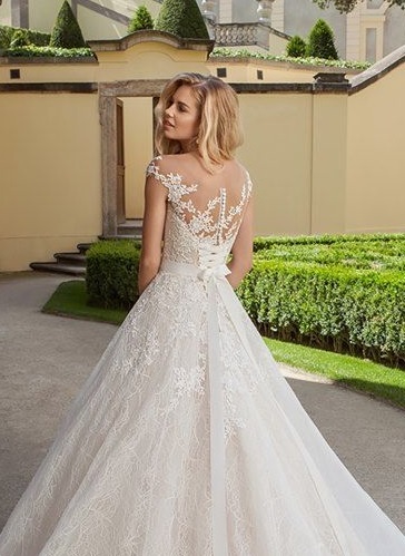 Predám svadobné šaty Eva Utkina Laura - veľ. 36 - BEZ VLEČKY - 5