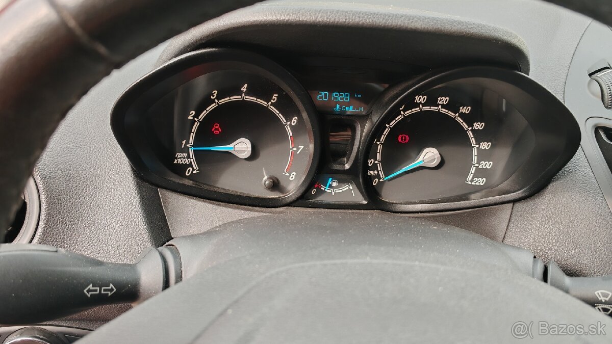 Ford Tranzit Courier - 5